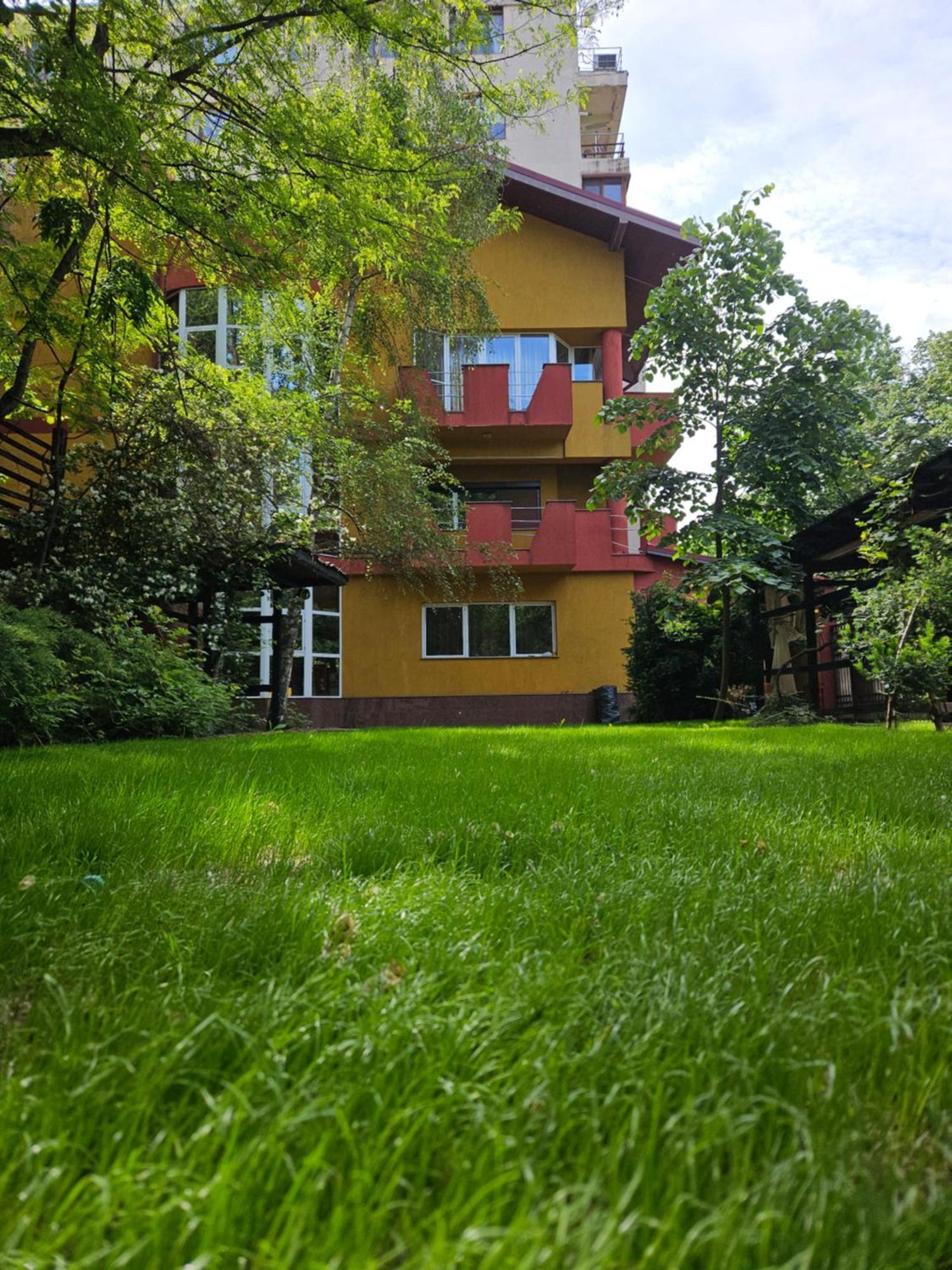 Simple Villa Rooms National Arena Self Check In Бухарест Экстерьер фото